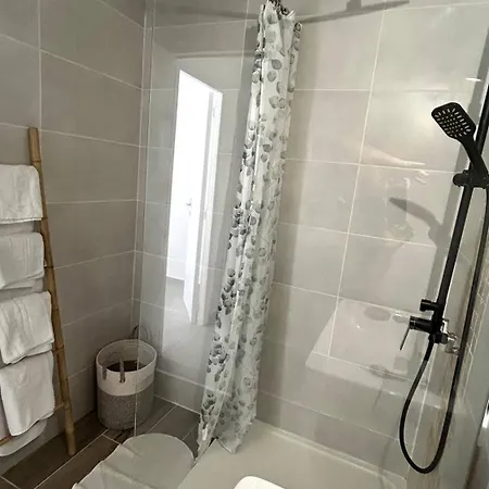 Sejour Ideal A Santa Giulia ! Mini-villa A 100m De La Plage Ferienhaus