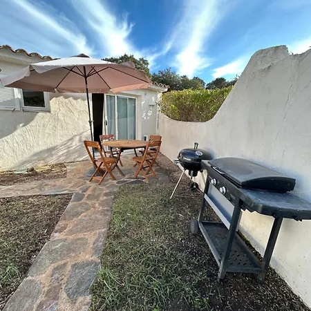 Sejour Ideal A Santa Giulia ! Mini-villa A 100m De La Plage Ferienhaus