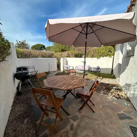 Sejour Ideal A Santa Giulia ! Mini-villa A 100m De La Plage